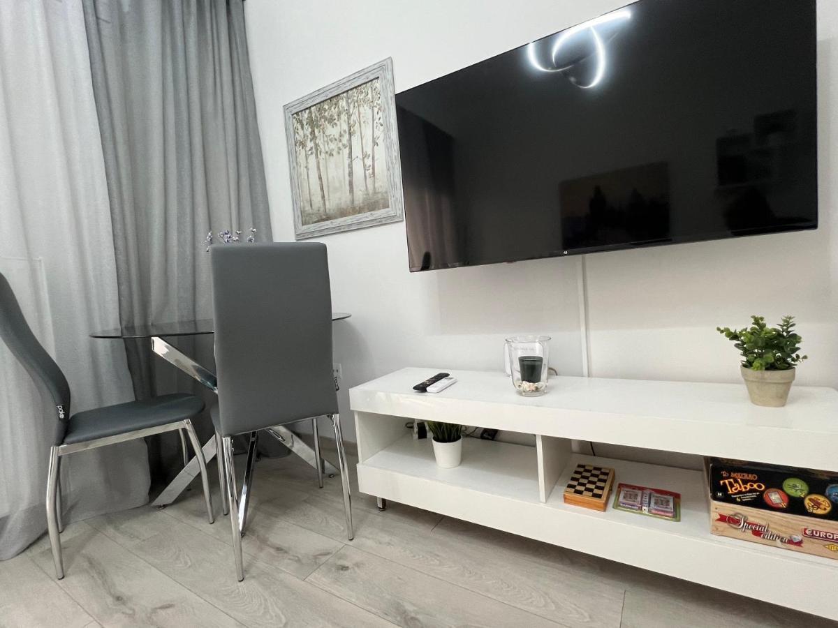 Serres City Center Modern Apartment מראה חיצוני תמונה